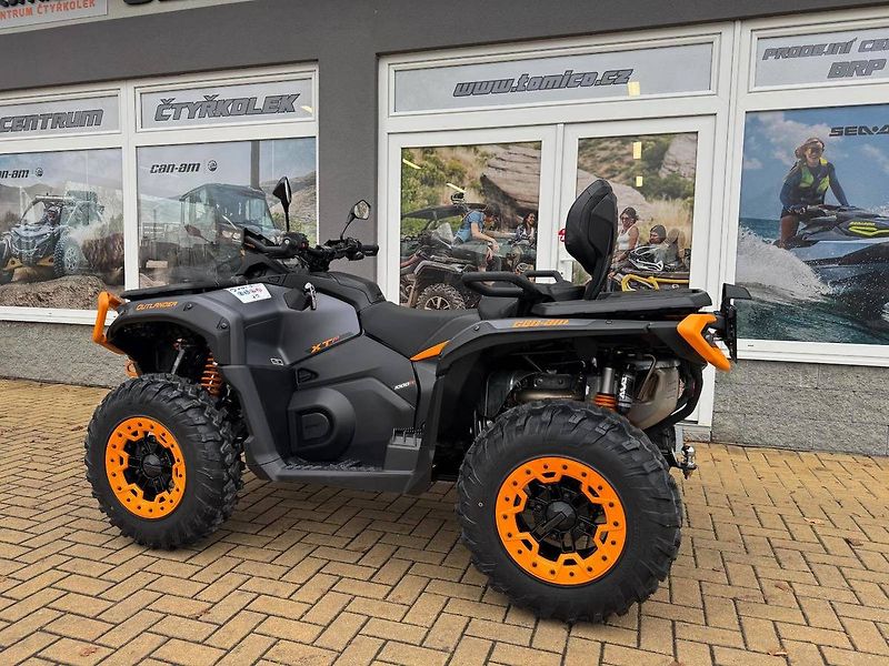 Can-Am Outlander Max 1000 XT-P (2026) - fotka 2 z 9