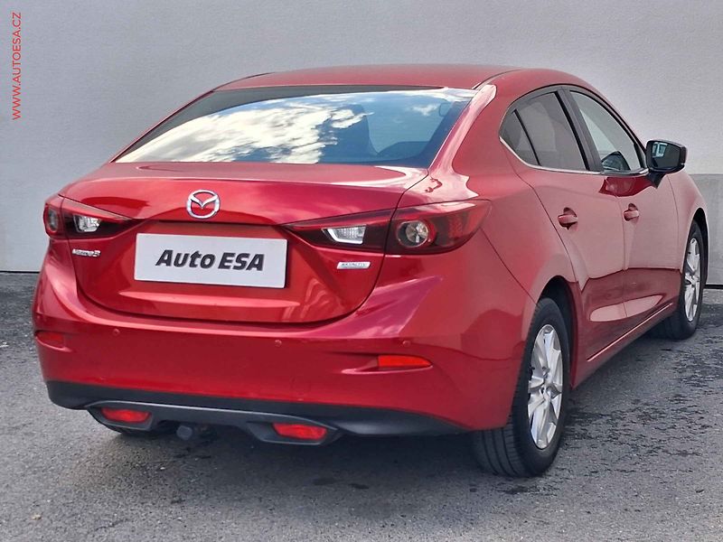 Mazda 3 (2017) 2.0 i, 1.maj, AC, TZ, navi - fotka 4 z 19