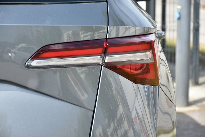 Škoda Karoq (2026) Sportline 1,5 TSI 110 kW 7° au - fotka 10 z 39