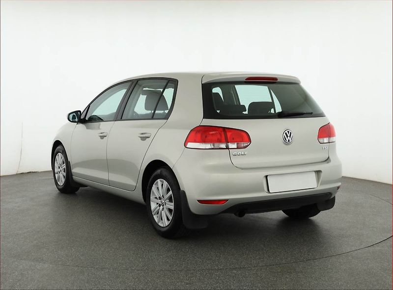 Volkswagen Golf (2010) 1.2 TSI, ČR,1.maj, Serv.kniha - fotka 4 z 18