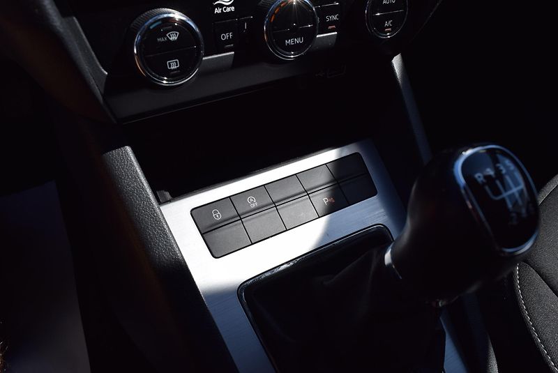 Škoda Octavia (2018) 1.4TSI 110kw AMBITION APP OPS  - fotka 21 z 43