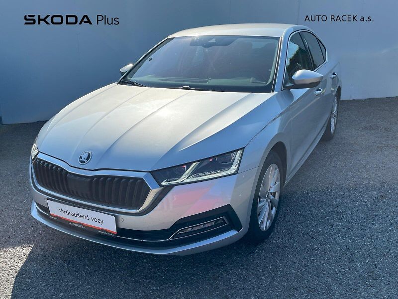 Škoda Octavia (2023) 1.5 TSI 110kW Style - fotka 1 z 27