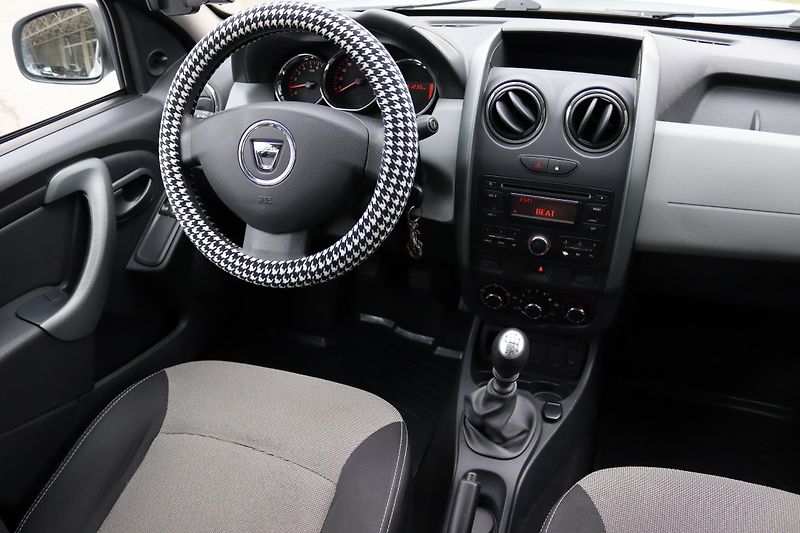 Dacia Duster 1.5dCi 1. MAJITEL JAKO NOVÉ - fotka 31 z 49