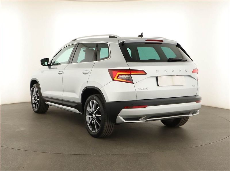 Škoda Karoq (2022) Scout 2.0 TDI - fotka 4 z 19
