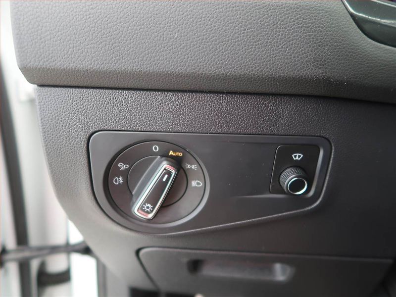 Volkswagen Tiguan Allspace (2021) R-Line 2.0 TDI - fotka 18 z 20