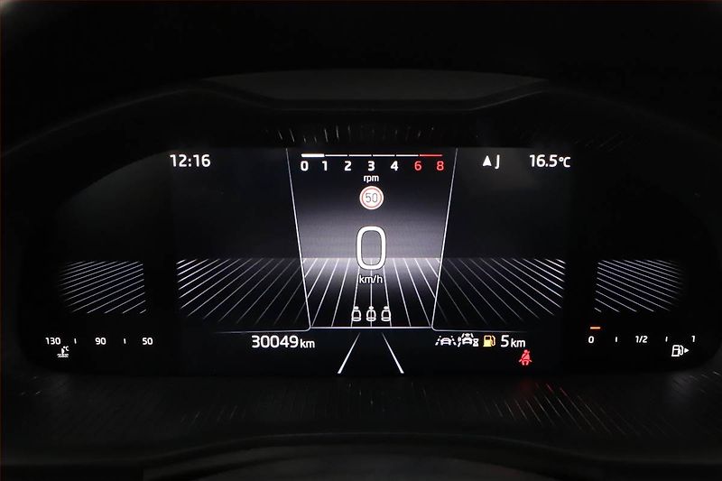 Škoda Kamiq (2025) 1.0 TSI, Drive, FullLed - fotka 8 z 16