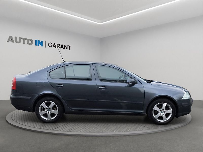 Škoda Octavia (2006) 1.9 TDi 77kW, ČR, 1. maj., Ser - fotka 4 z 22