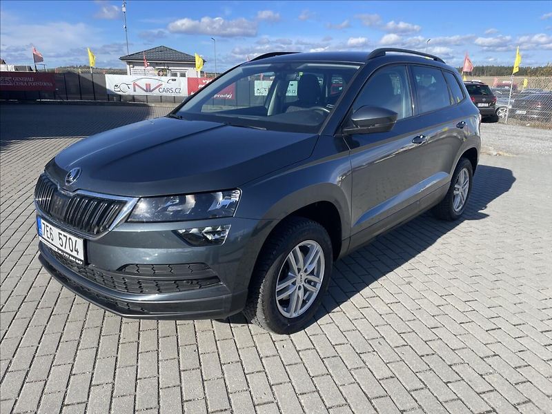 Škoda Karoq 1,0 TSi 85kw Style Tažné GPS - fotka 29 z 34