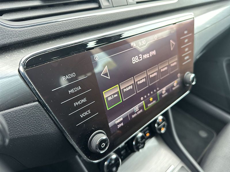 Škoda Superb (2021) Combi 2.0 TDI Style - fotka 14 z 33