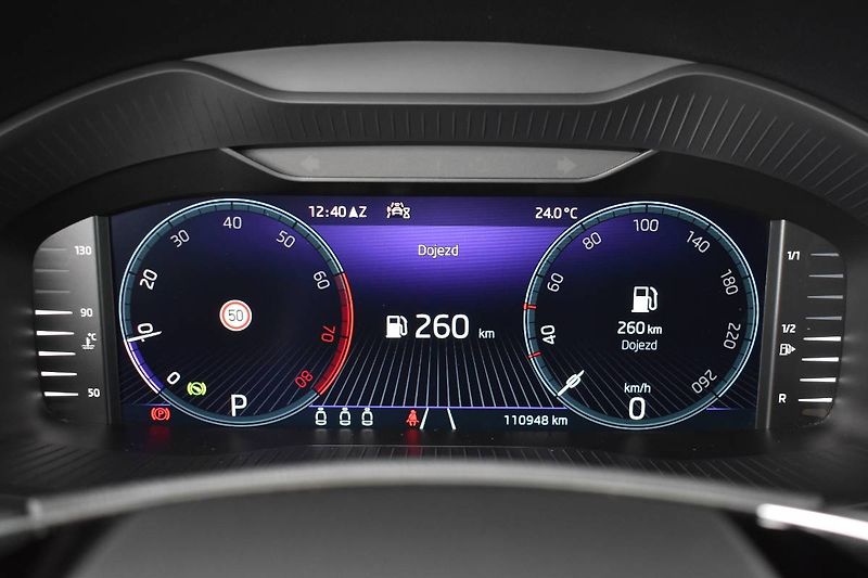 Škoda Karoq (2022) 1.5TSI 110kW Tour,DSG,Webasto - fotka 16 z 29