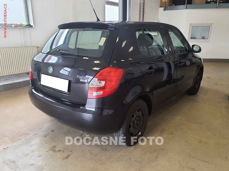 Škoda Fabia (2011) 1.2 TSI - fotka 2 z 3