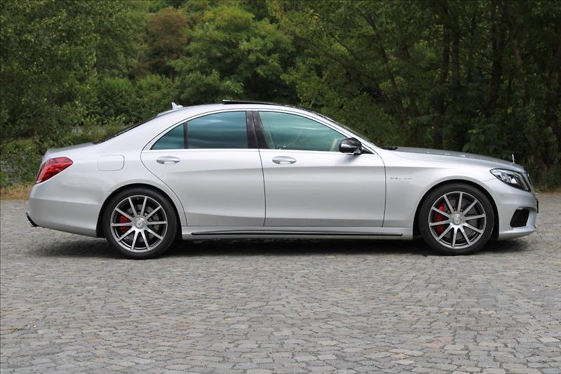 Mercedes-Benz Třídy S S 63 AMG/25.200km/TOP/CZ - fotka 7 z 46