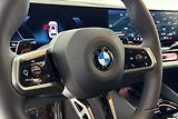 BMW Řada 5 540d xDrive Touring - náhled 21