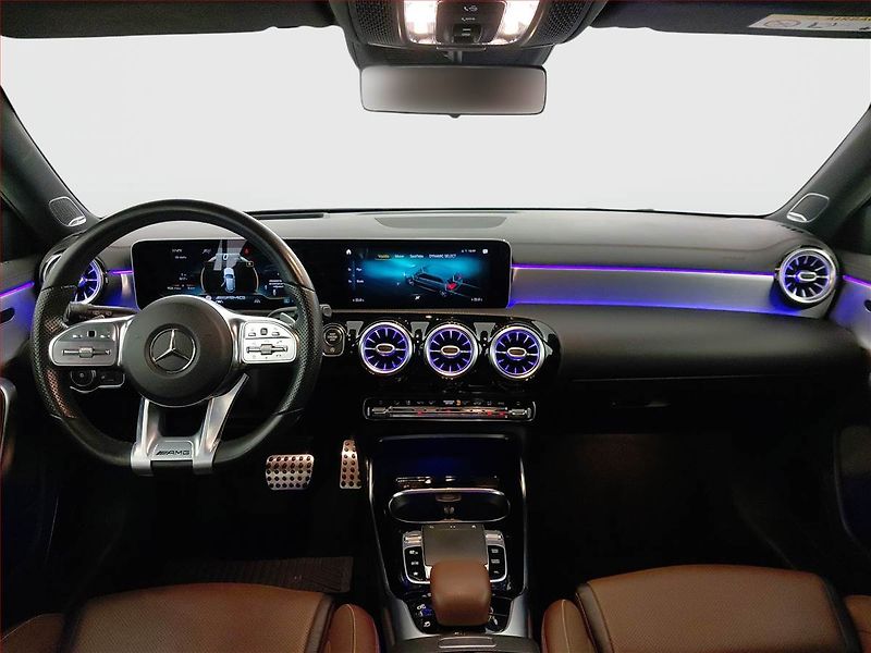 Mercedes-Benz Třídy A (2019) AMG line A 35 AMG 4MATIC - fotka 8 z 26