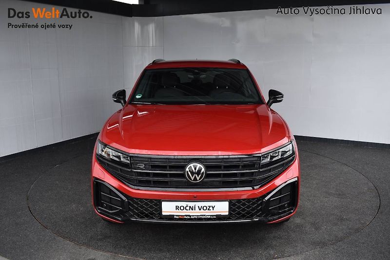 Volkswagen Touareg (2025) R-Line 3.0TDI 210kW, Webasto, - fotka 4 z 28