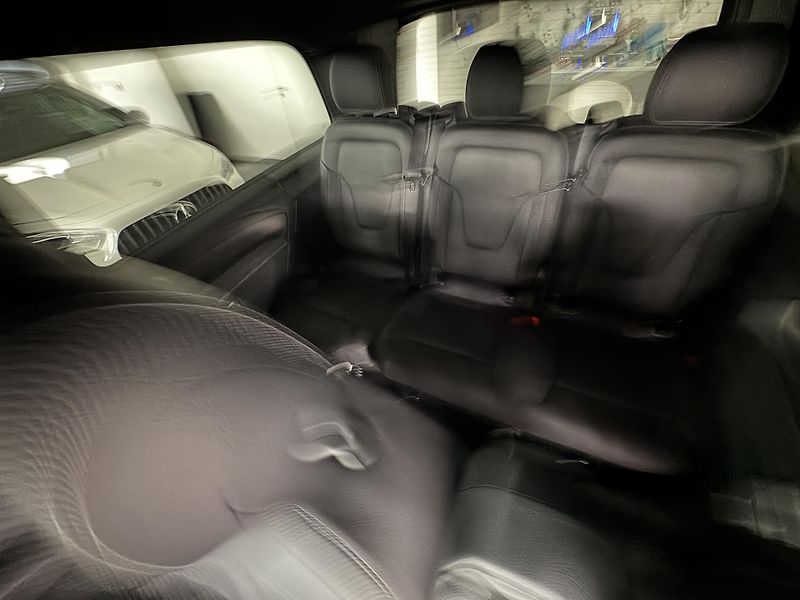 Mercedes-Benz Třídy V (2026) V250d 4M XL Avantgarde - fotka 19 z 34