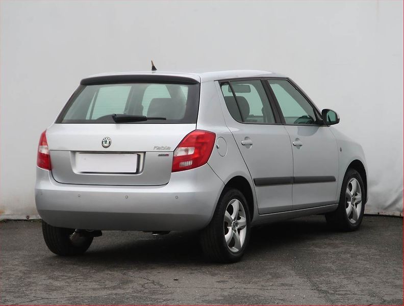 Škoda Fabia (2011) Ambition 1.2 TSI, Serv.kniha - fotka 5 z 18