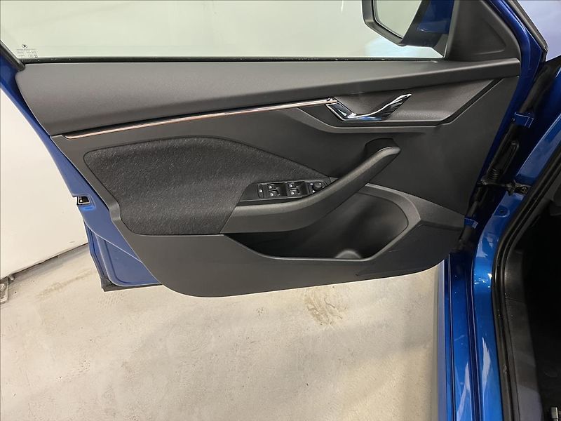Škoda Kamiq Top Selection 7DSG 1,0 TSI - fotografie inzerátu