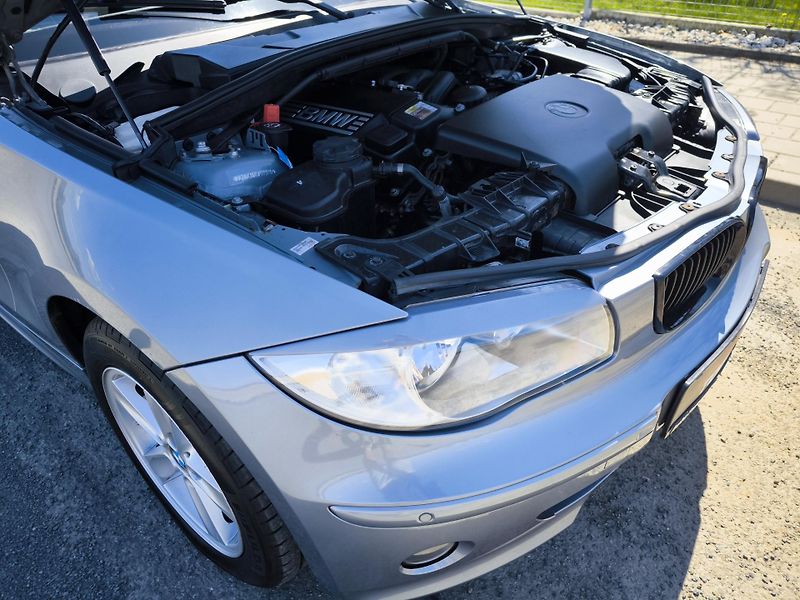 BMW Řada 1 116i 85kW SERVISKA - fotka 63 z 82