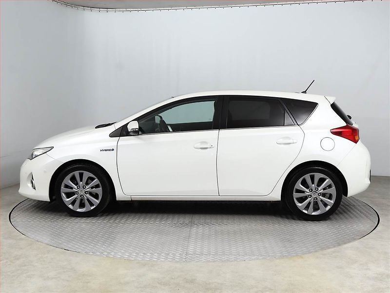 Toyota Auris (2013) Hybrid, Automat, Serv.kniha - fotka 3 z 21