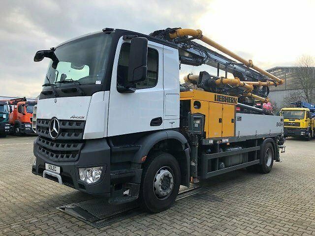 Mercedes-Benz AROCS 1842 betonpumpa - fotka 2 z 15