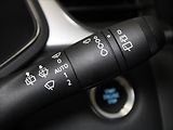 Renault Captur 1,6 E-Tech Hybrid 17 010km! - náhled 18