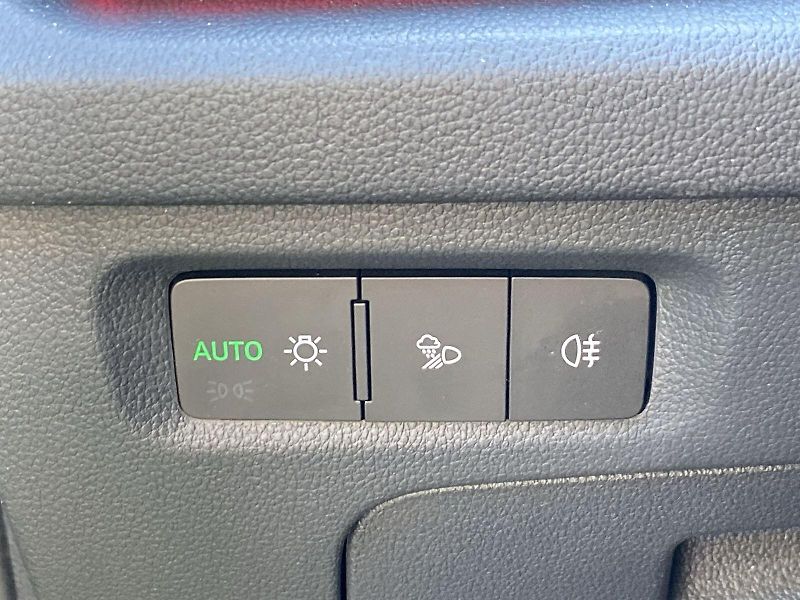 Škoda Octavia (2025) 1.5 TSI DSG SportLine - fotka 19 z 37