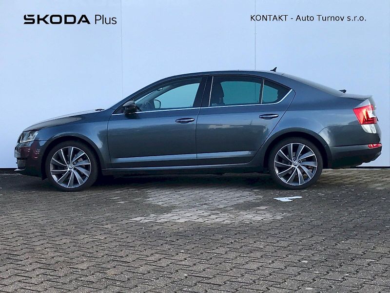 Škoda Octavia (2015) Laurin & Klement  2,0 TDI DSG - fotka 3 z 28