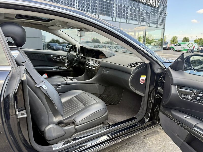 Mercedes-Benz CL (2008) 600 - fotka 36 z 45