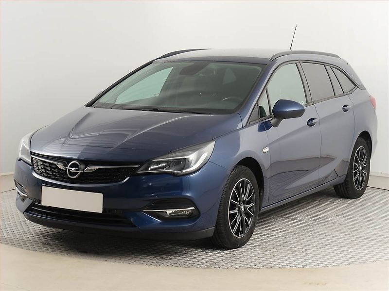Opel Astra (2021) Edition 1.2 Turbo, Serv.kniha - fotka 2 z 19