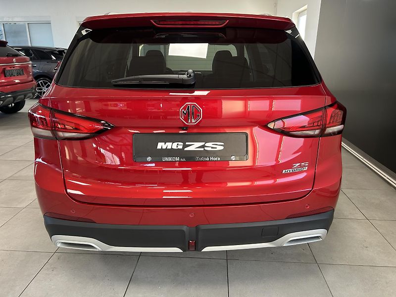 MG ZS (2026) 1,5 HEV 145 kw Exclusive - fotka 4 z 7