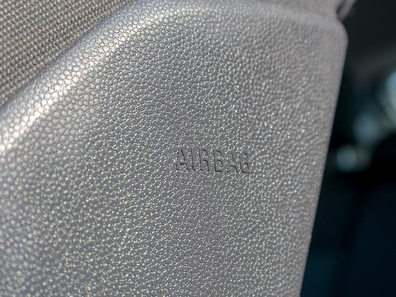 Opel Astra (2007) 1.4i 63KW KUPÉ – SERVISKA - fotka 28 z 40