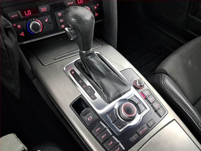 Audi A6 (2006) S line 2.7 TDI , 4X4, Automat - fotka 13 z 17