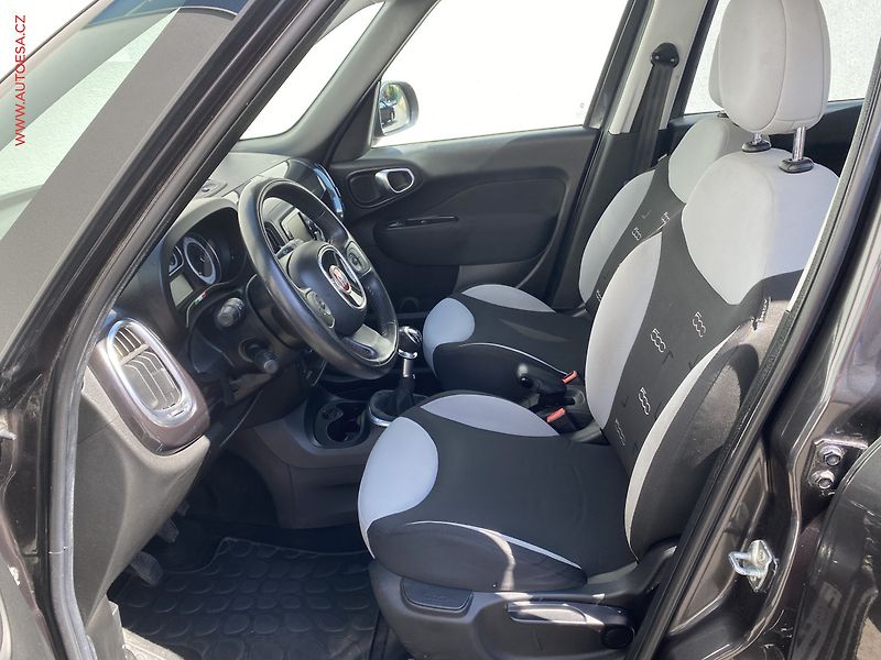 Fiat 500L (2013) 0.9i, servis.kniha, AC - fotka 9 z 16