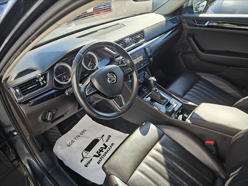Škoda Superb 3 2,0TDi Laurin & Klement - fotka 11 z 46