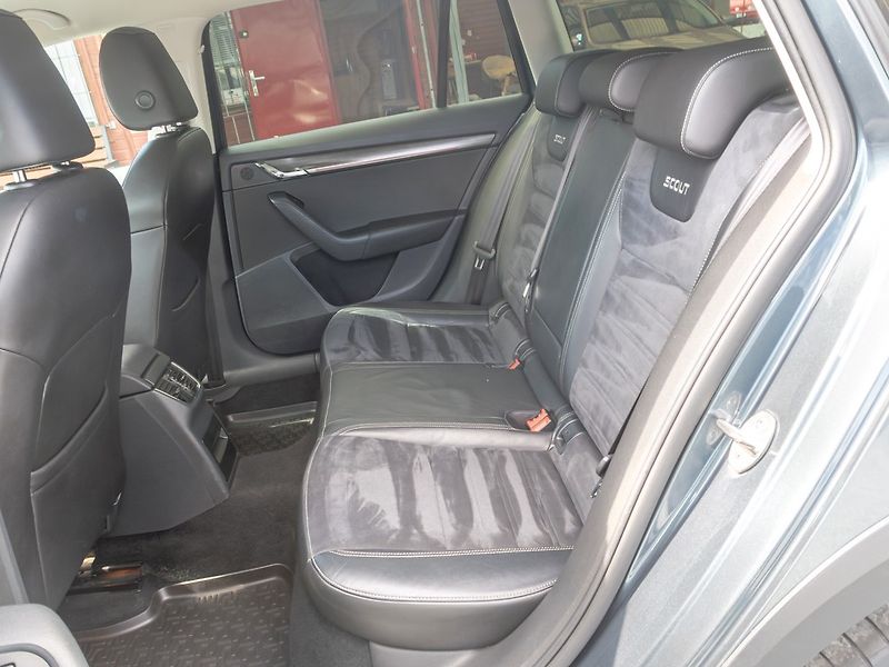 Škoda Octavia (2017) ČR 2.0TDI 135KW SCOUT - fotka 39 z 50