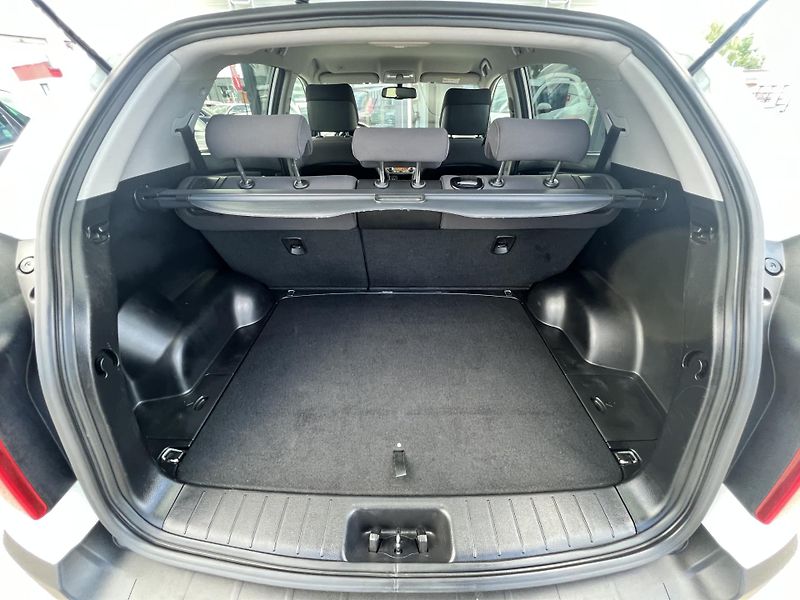 SsangYong Korando 2.0e-XGi NAVI KAMERA KLIMA - fotka 30 z 45