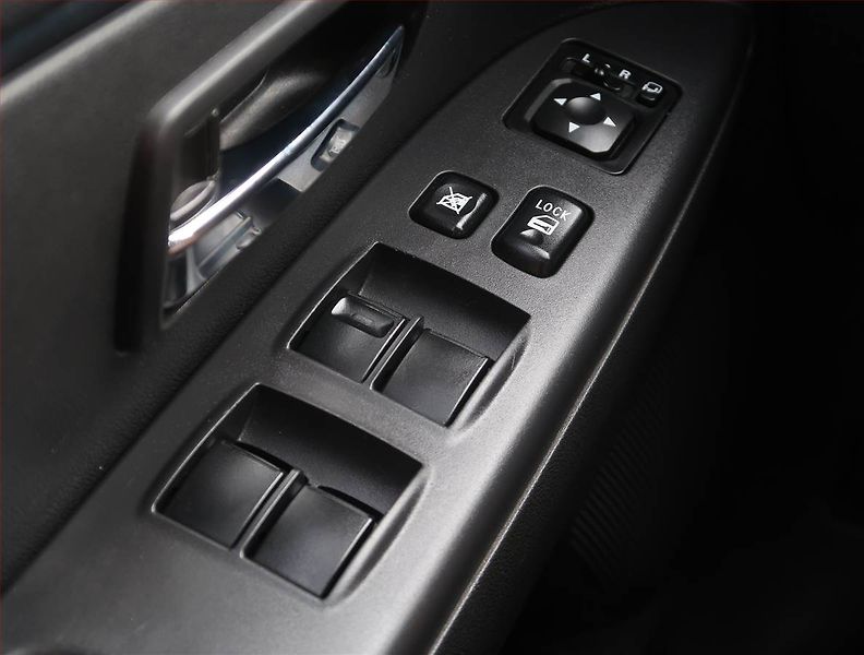 Mitsubishi ASX (2017) 1.6 MIVEC, Serv.kniha, Navi - fotka 15 z 20