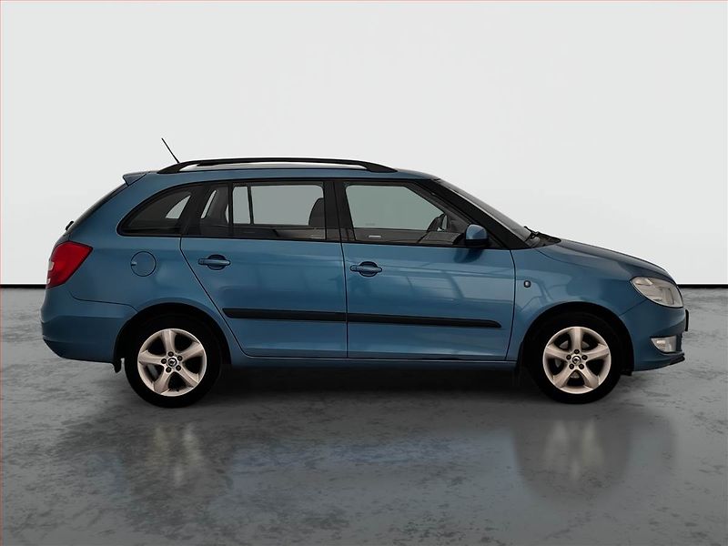 Škoda Fabia (2012) Elegance 1.2 TSI, Serv.kniha - fotka 6 z 17