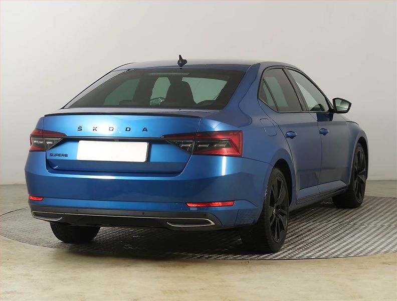 Škoda Superb (2020) Sportline 2.0 TDI - fotka 5 z 29