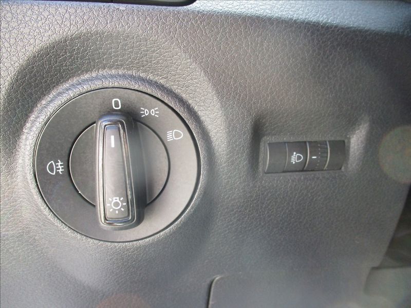 Škoda Fabia 1,0 TSI, klima,servis,DPH,CZ, - fotka 21 z 29