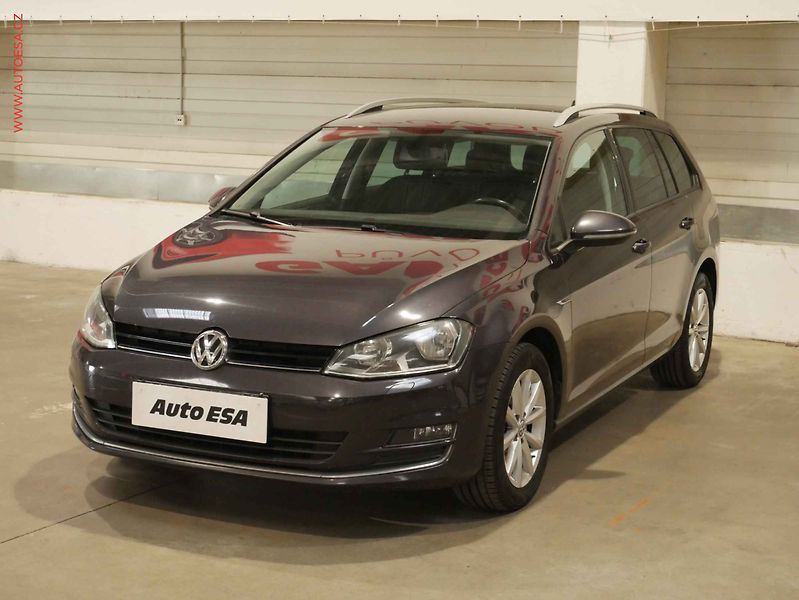 Volkswagen Golf (2016) 1.6 TDi, Lounge, DSG - fotka 3 z 19