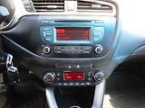 Kia Ceed 1,6-99KW-KOUPENO V ČR+NOVÁ STK - náhled 11