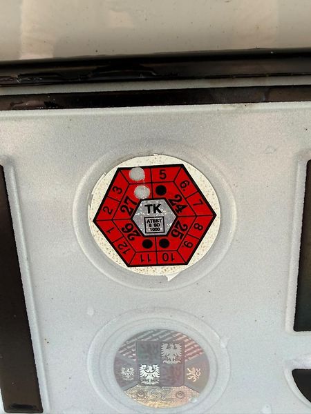 Toyota Yaris (2021) 1.5 hybrid 85kw - fotka 5 z 15