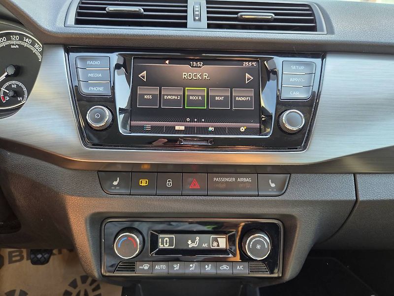 Škoda Fabia (2019) 1.0 TSI Style PLUS - fotka 18 z 32