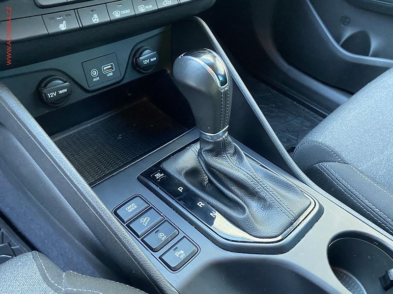 Hyundai Tucson (2018) 1.6 T-GDI, ČR, servis.kniha - fotka 14 z 17