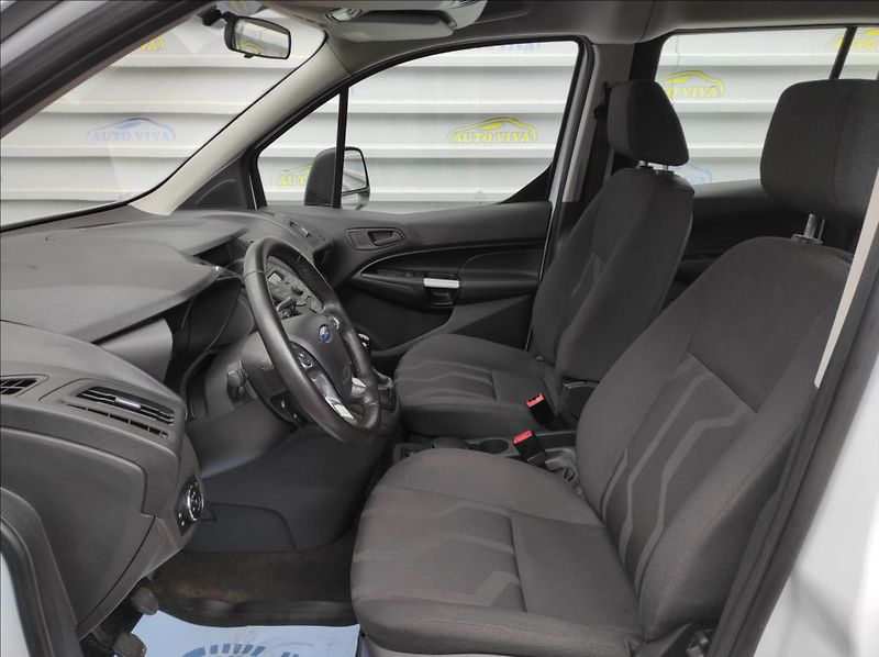 Ford Tourneo Connect 1,5TDCi Trend,ČR,1Maj,Temp. - fotka 12 z 28