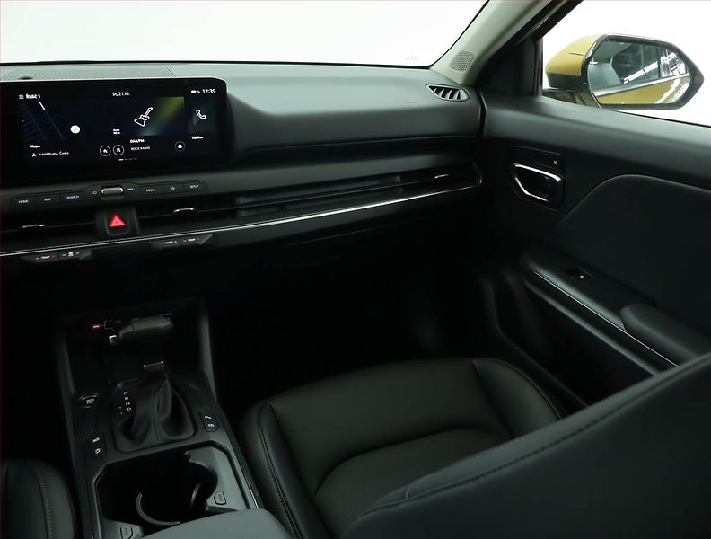 Kia K4 (2026) 1.6 T-GDI, Mrtvý úhel - fotka 8 z 18