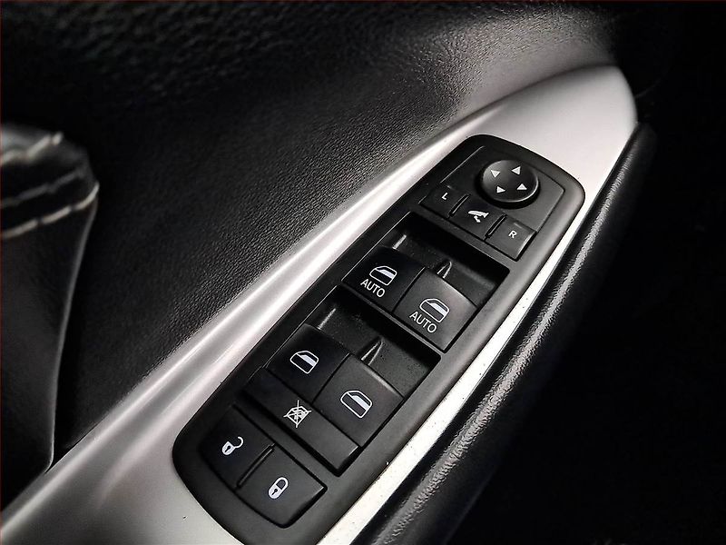Fiat Freemont (2012) 2.0 MultiJet, 4X4, Automat - fotka 15 z 20