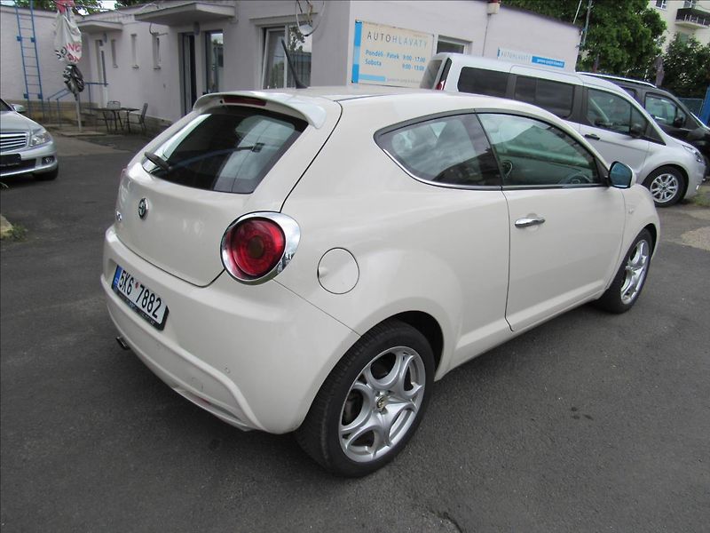 Alfa Romeo MiTo 1,4 Turbo 99kW - fotka 6 z 30